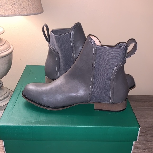 Gray ankle boots - Picture 6 of 6